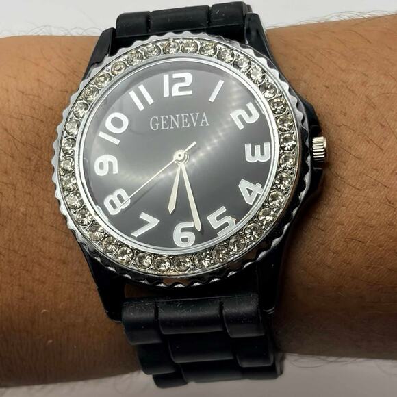 Black Geneva Men’s Watch - Picture 2 of 5
